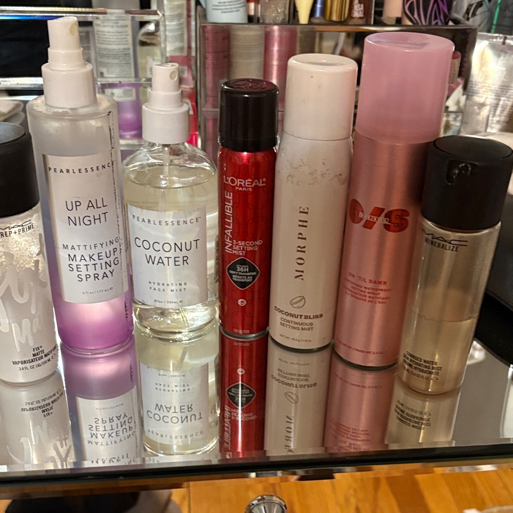 Set of 7 L'Oreal Infallible Red MAC Morphe Patrick Ta Pearlessence Setting Spray